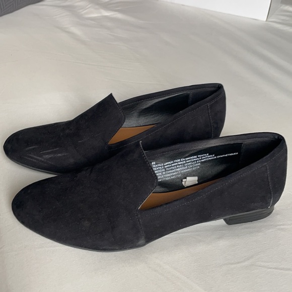 Black Loafers - Picture 5 of 10